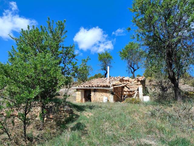 Terreno en Venta en Avenida Virgen de Gracia, 50 en La Fresneda