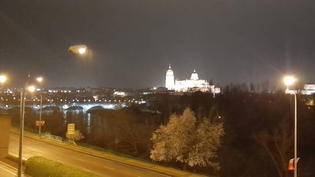 Piso en Venta en Tormes - La Vega