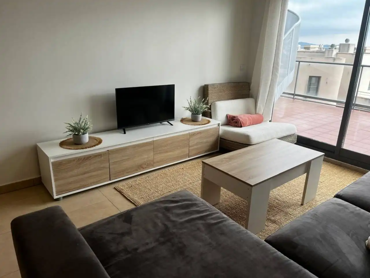 Wohnzimmer von Wohnung zum Verkauf in San Jorge / Sant Jordi mit Klimaanlage, Heizung und Terrasse