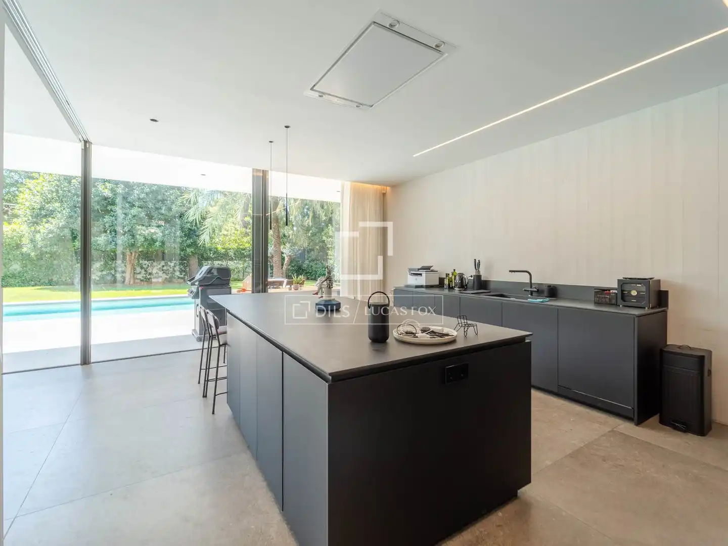 Cocina de Casa o chalet en venta en Godella con Aire acondicionado, Calefacción y Jardín privado