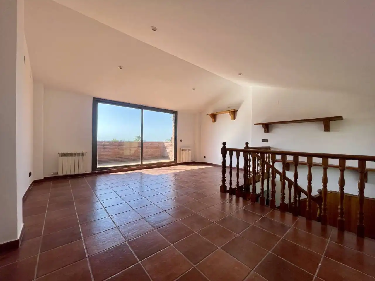 Sala d'estar de Casa o xalet de lloguer en Matadepera amb Calefacció, Jardí privat i Terrassa