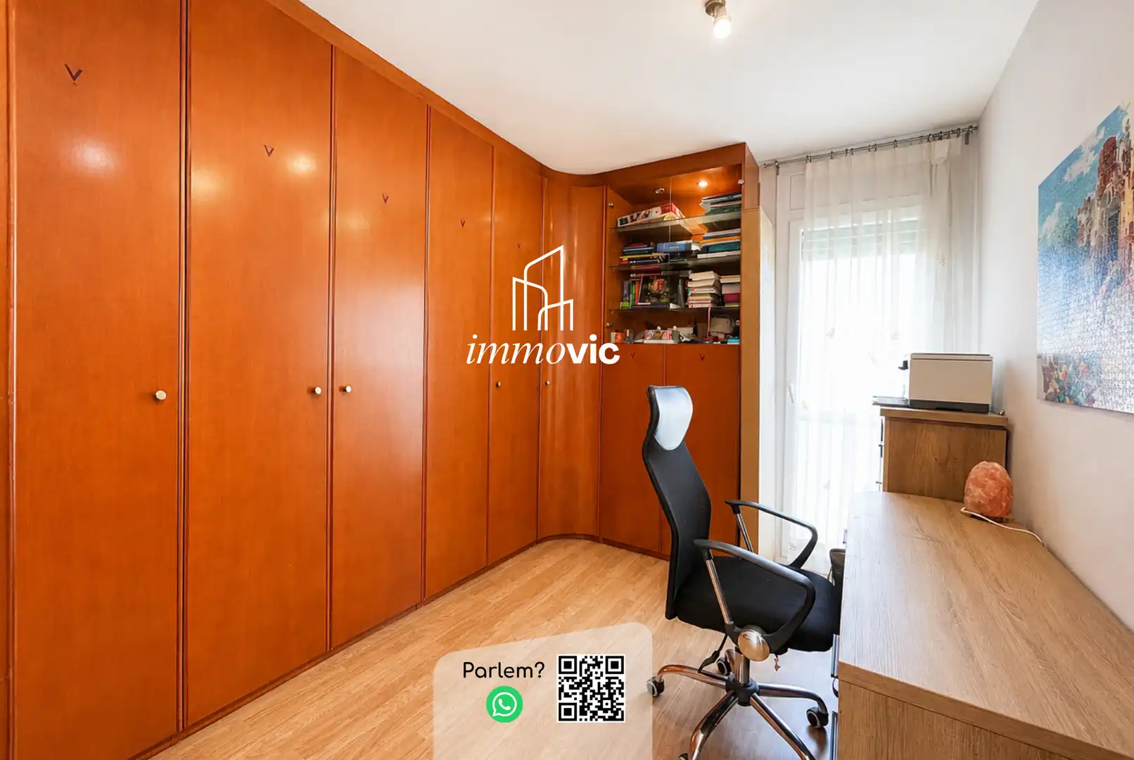 Bedroom of Detached homes for sale in Olot  with Heating, Private garden and Parquet flooring