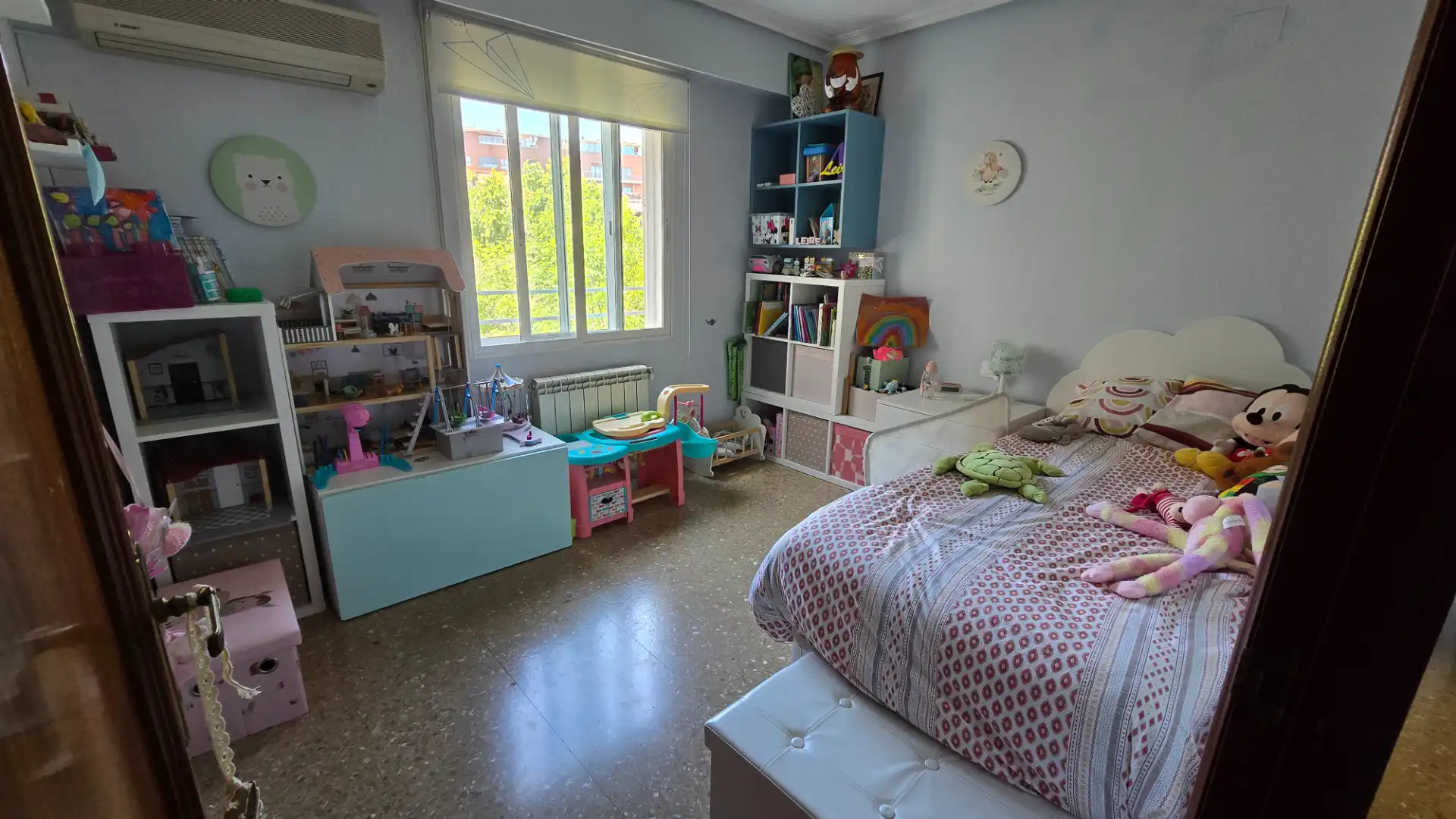 Habitación de Piso en venta en Valencia con Aire acondicionado, Calefacción y Horno