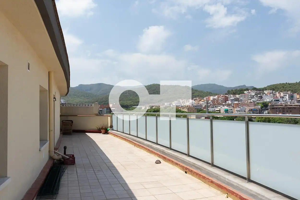 Terraza de Ático en venta en Castelldefels con Calefacción, Parquet y Terraza