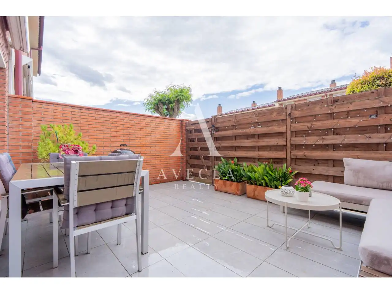 Terrace of Detached homes for sale in Sant Cugat del Vallès  with Air Conditioner, Heating and Parquet flooring