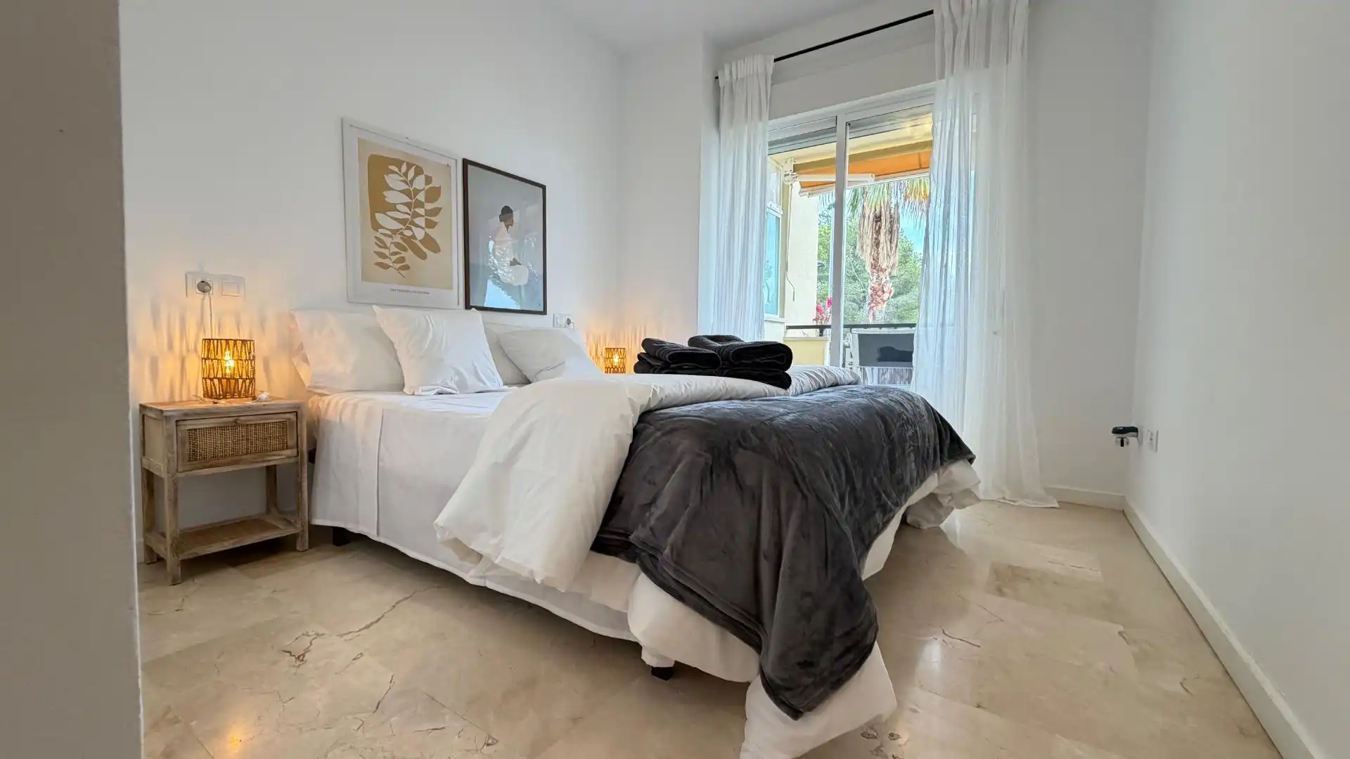 Bedroom of Flat for sale in Altea