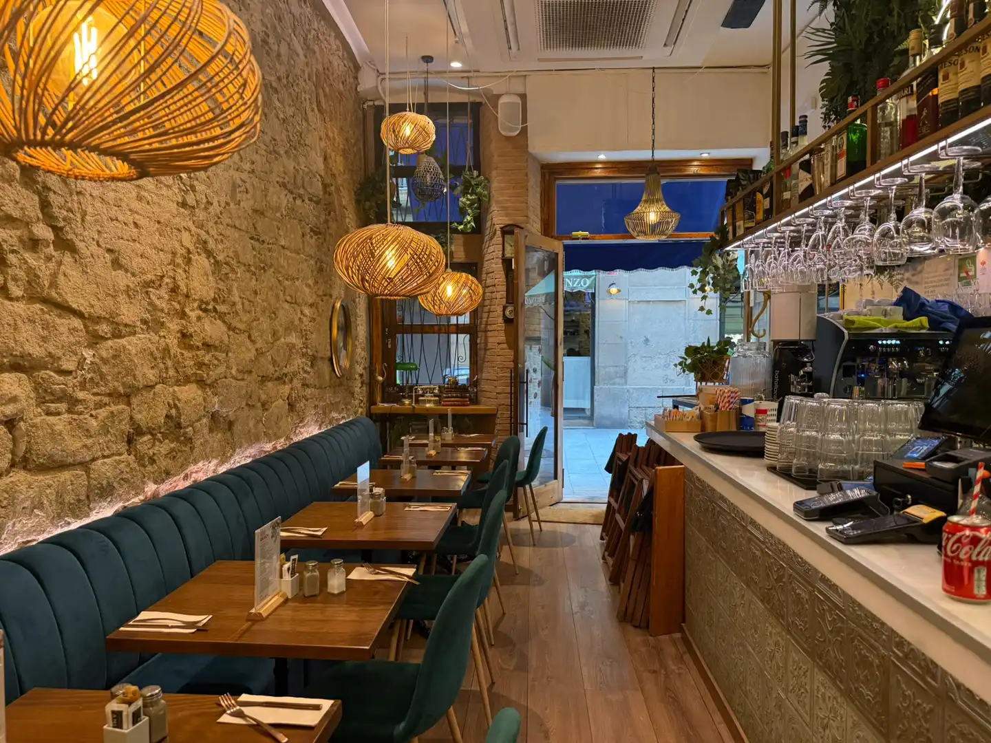 Business premises for transfer in Ciutat Vella, imagen 6