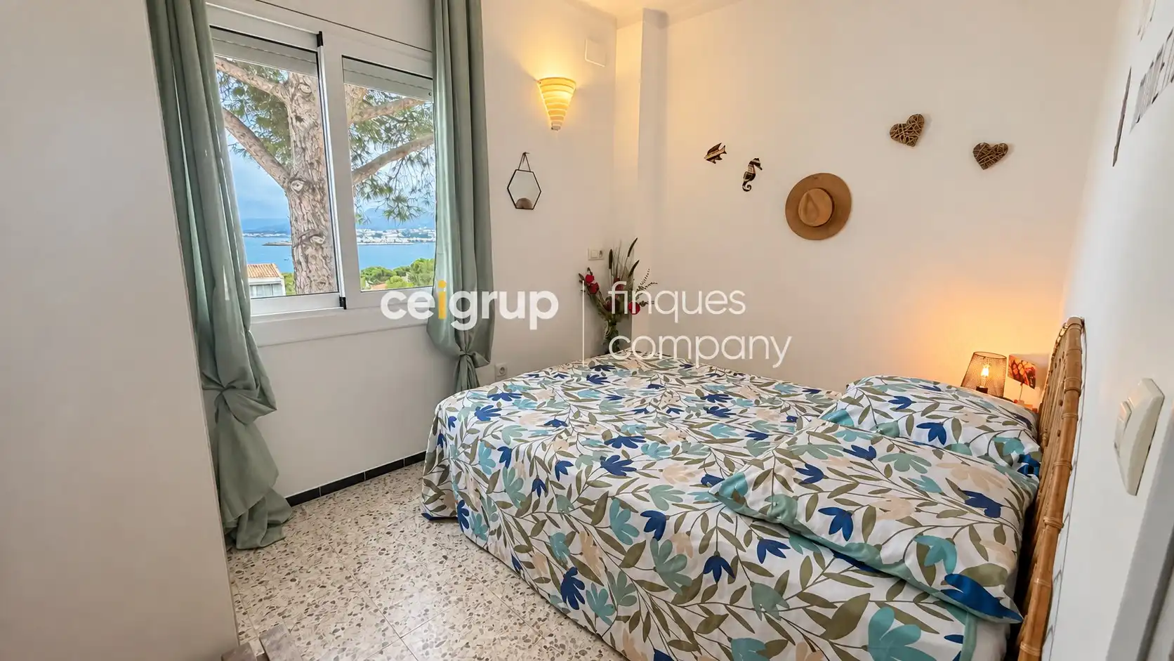 Bedroom of Flat for sale in Grifeu - Cap Ras - Els Estanys - Sant Genís