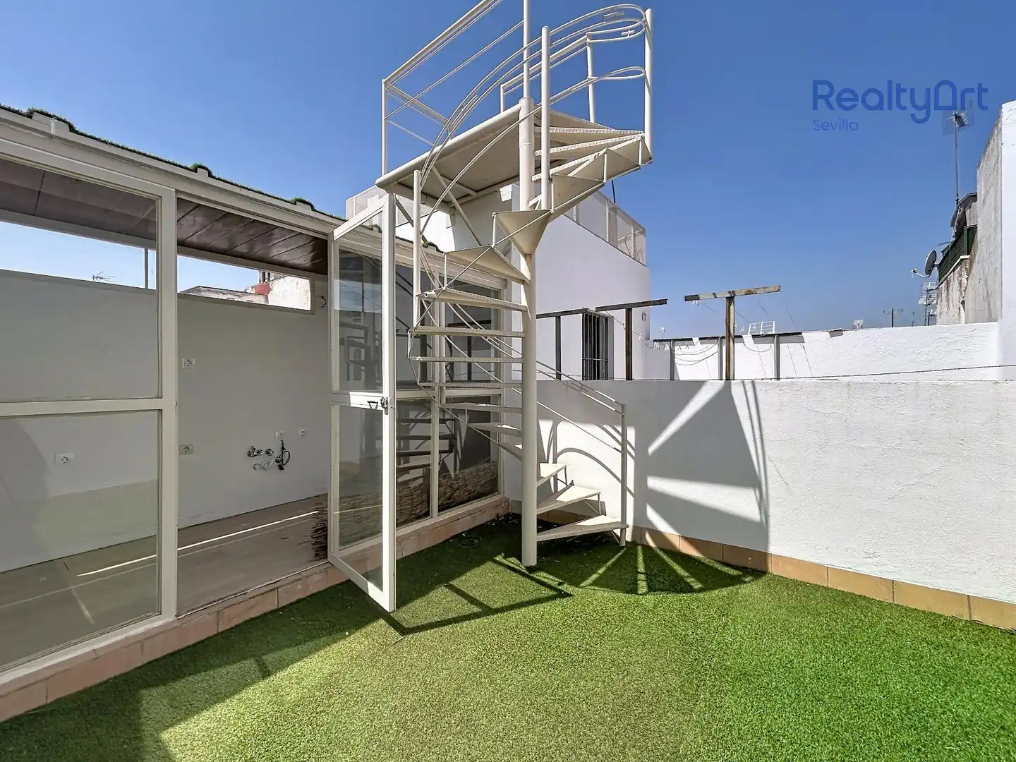 Terrassa de Dúplex en venda en Sevilla amb Aire condicionat, Calefacció i Terrassa