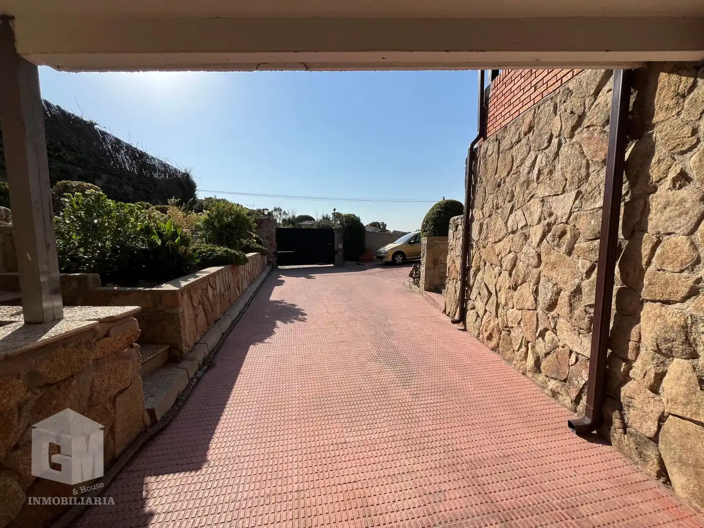 Parking de Casa o chalet de alquiler en Batres con Aire acondicionado, Calefacción y Jardín privado