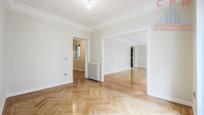 Flat to rent in  Madrid Capital  with Air Conditioner, Heating and Parquet flooring