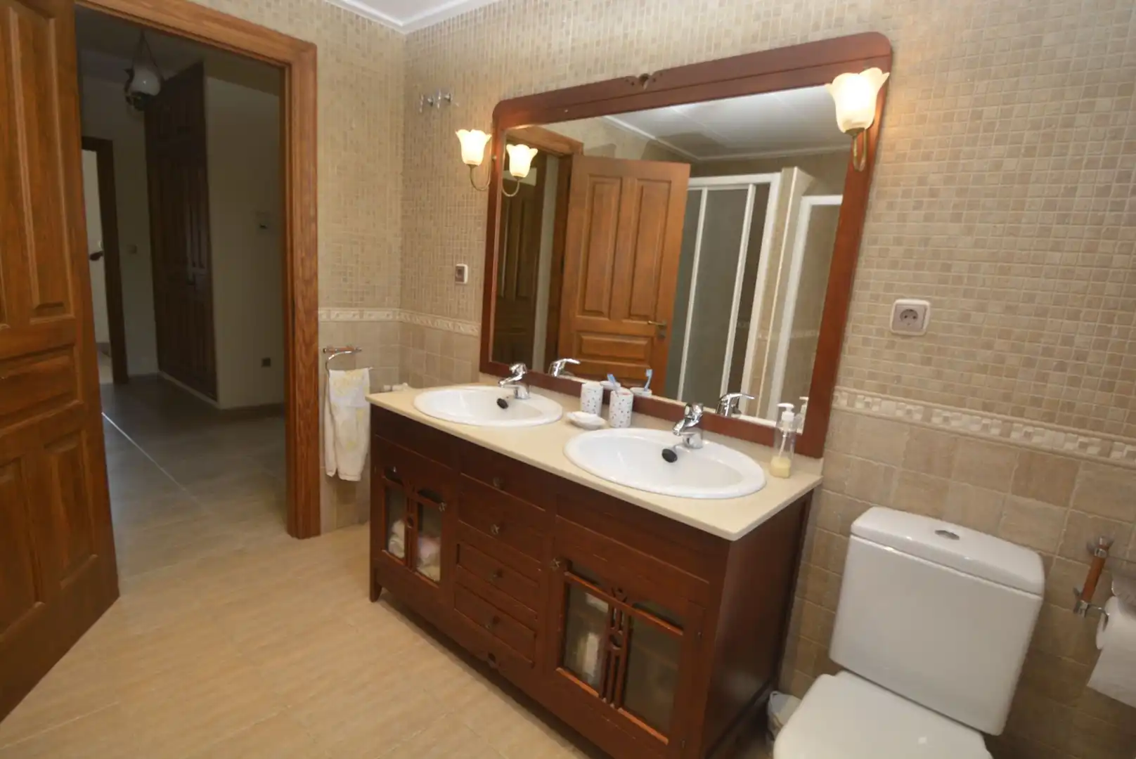 Badezimmer von Haus oder Chalet zum Verkauf in Molina de Segura mit Klimaanlage, Heizung und Privatgarten
