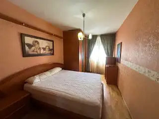 Schlafzimmer von Wohnung zur Miete in Vega de Infanzones mit Heizung, Parkett und Terrasse