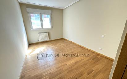 Bedroom of Flat for sale in Burgos Capital  with Heating and Storage room