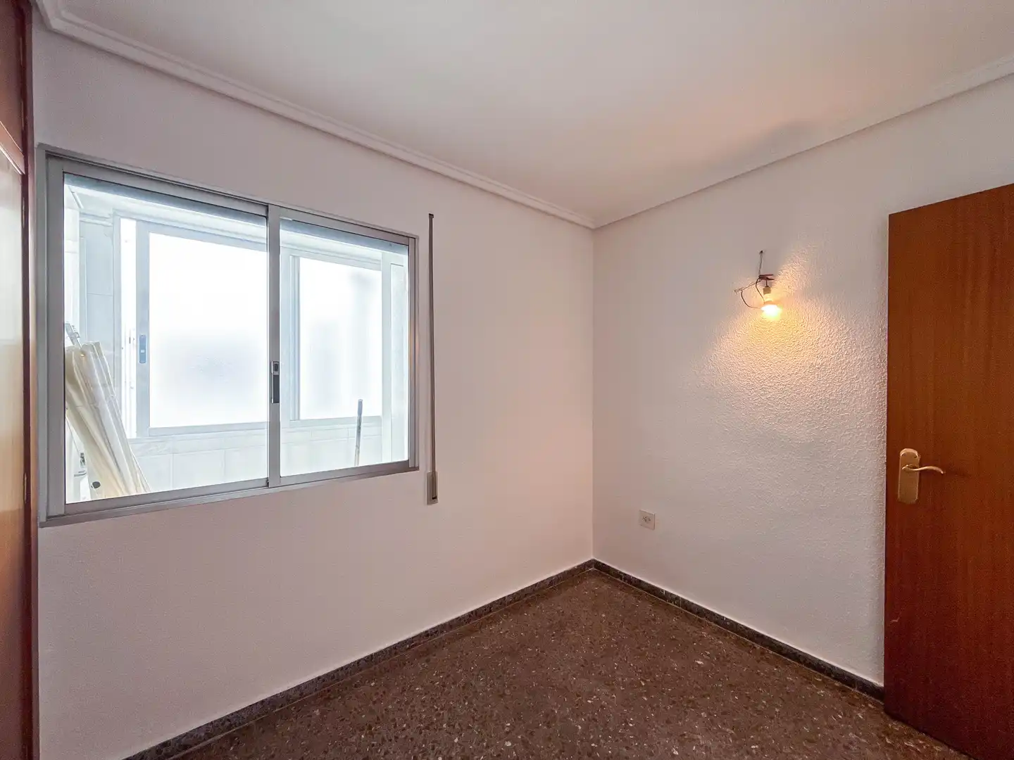 Habitación de Piso en venta en Valencia con Balcón