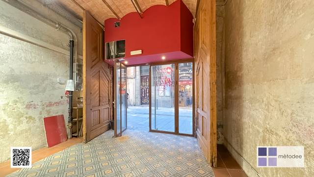 Local comercial en Alquiler en Carrer de Sant Pere Més Alt en Sant Pere, Sta. Caterina i la Ribera