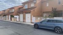Exterior view of Single-family semi-detached for sale in Seseña