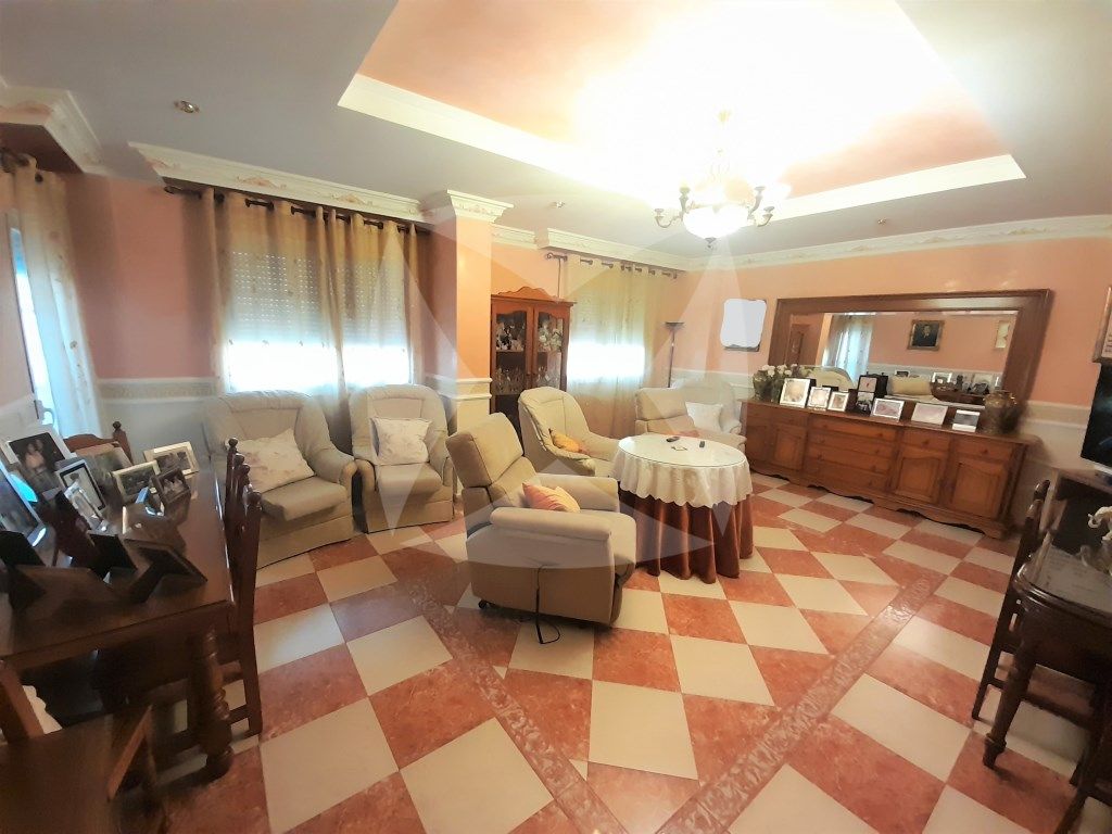 Flat for sale in Maria Auxiliadora - Barriada de Llera