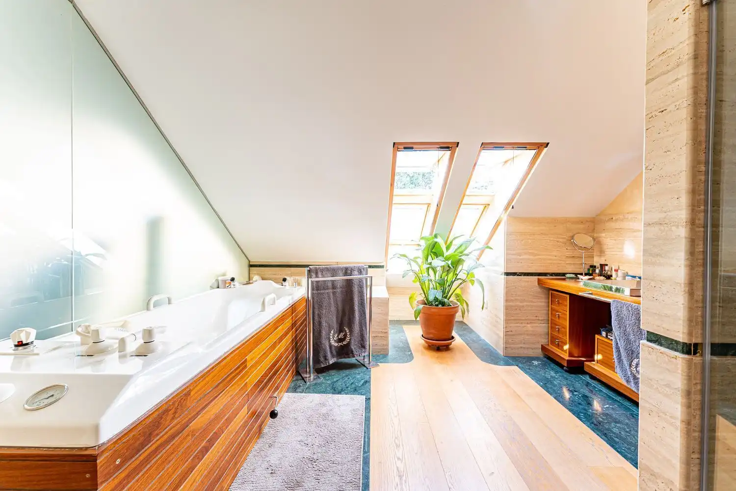 Baño de Casa o chalet en venta en Nuevo Baztán con Aire acondicionado, Jardín privado y Terraza