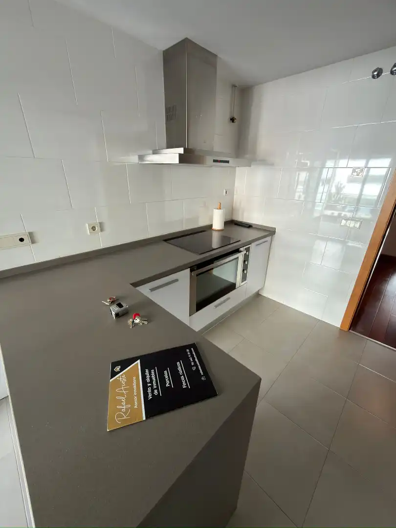 Piso con piscina en venta en Calle Marie Curie 13B, imagen 11