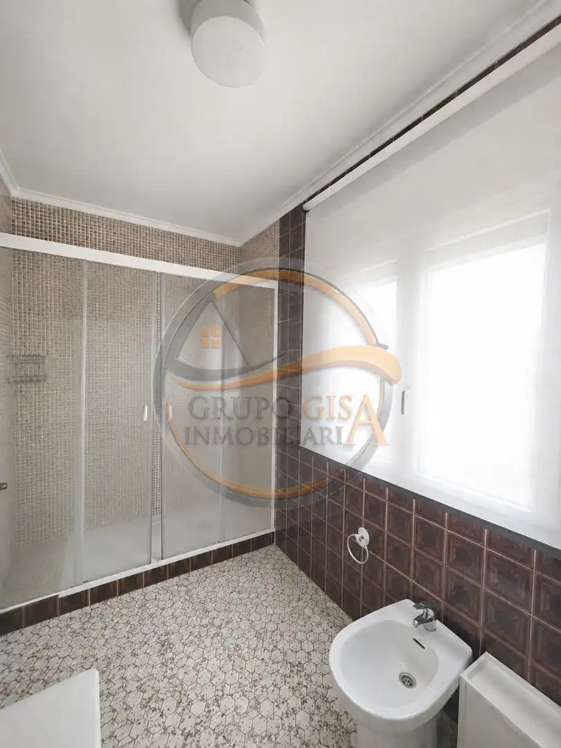Bany de Pis en venda en Navalcarnero amb Aire condicionat, Calefacció i Parquet