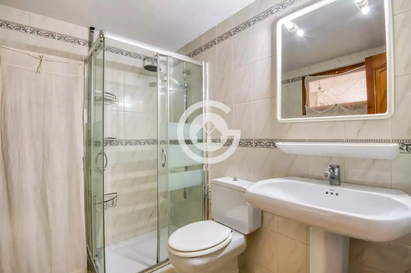 Baño de Casa adosada en venta en Palafrugell con Calefacción, Parquet y Terraza