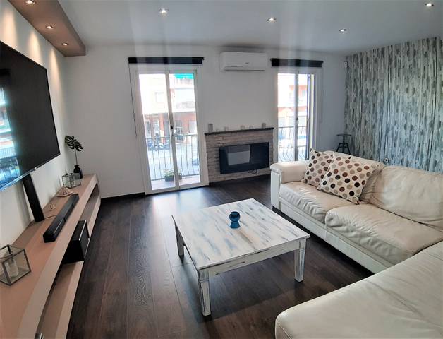 Piso en Venta en Carrer del General Riera en Es Camp Redó