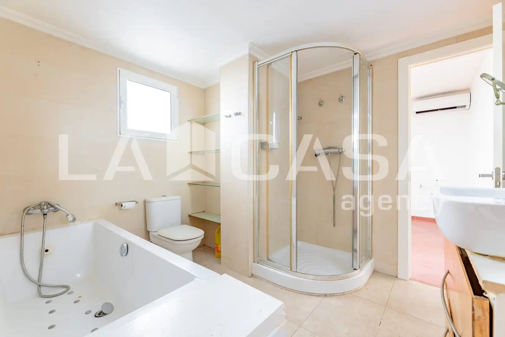 Baño de Piso en venta en Valencia