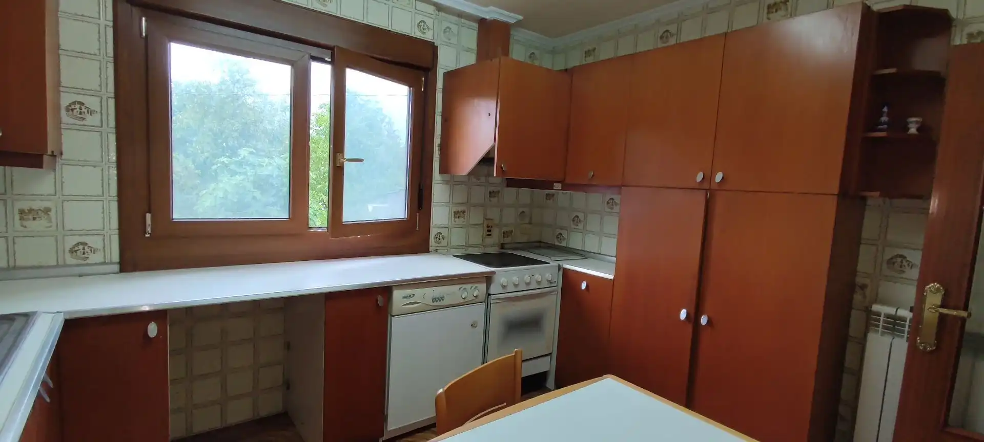 Küche von Wohnung zum Verkauf in Valdegovia / Gaubea mit Heizung