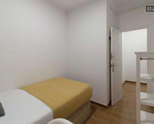 Dormitori de Pis per a compartir en  Barcelona Capital amb Aire condicionat i Terrassa