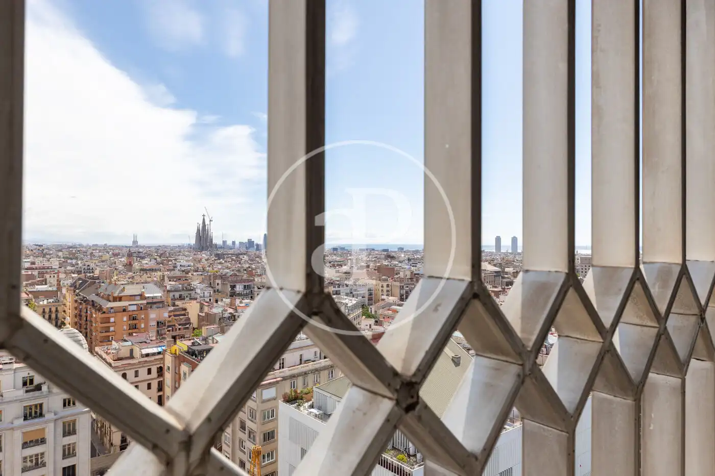 Vista exterior de Piso en venta en Barcelona con Aire acondicionado