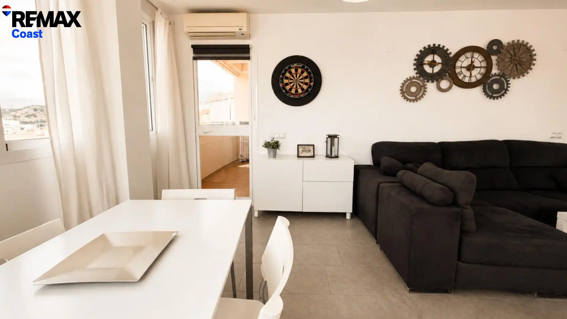 Sala d'estar de Àtic en venda en Estepona amb Aire condicionat i Piscina comunitària