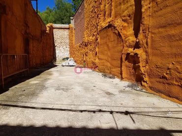 Terrenos y solares en venta en calle Santa Llúcia