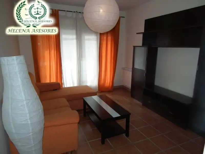 Sala de estar de Piso en venta en Pedrezuela con Calefacción, Jardín privado y Terraza