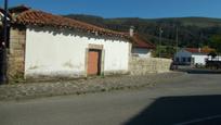 Vista exterior de Casa o xalet en venda en Mazcuerras amb Terrassa