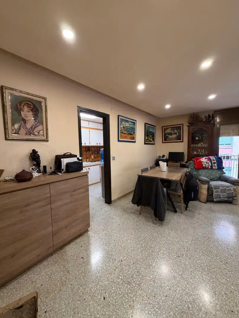 Flat for sale in Sabadell  with Air Conditioner