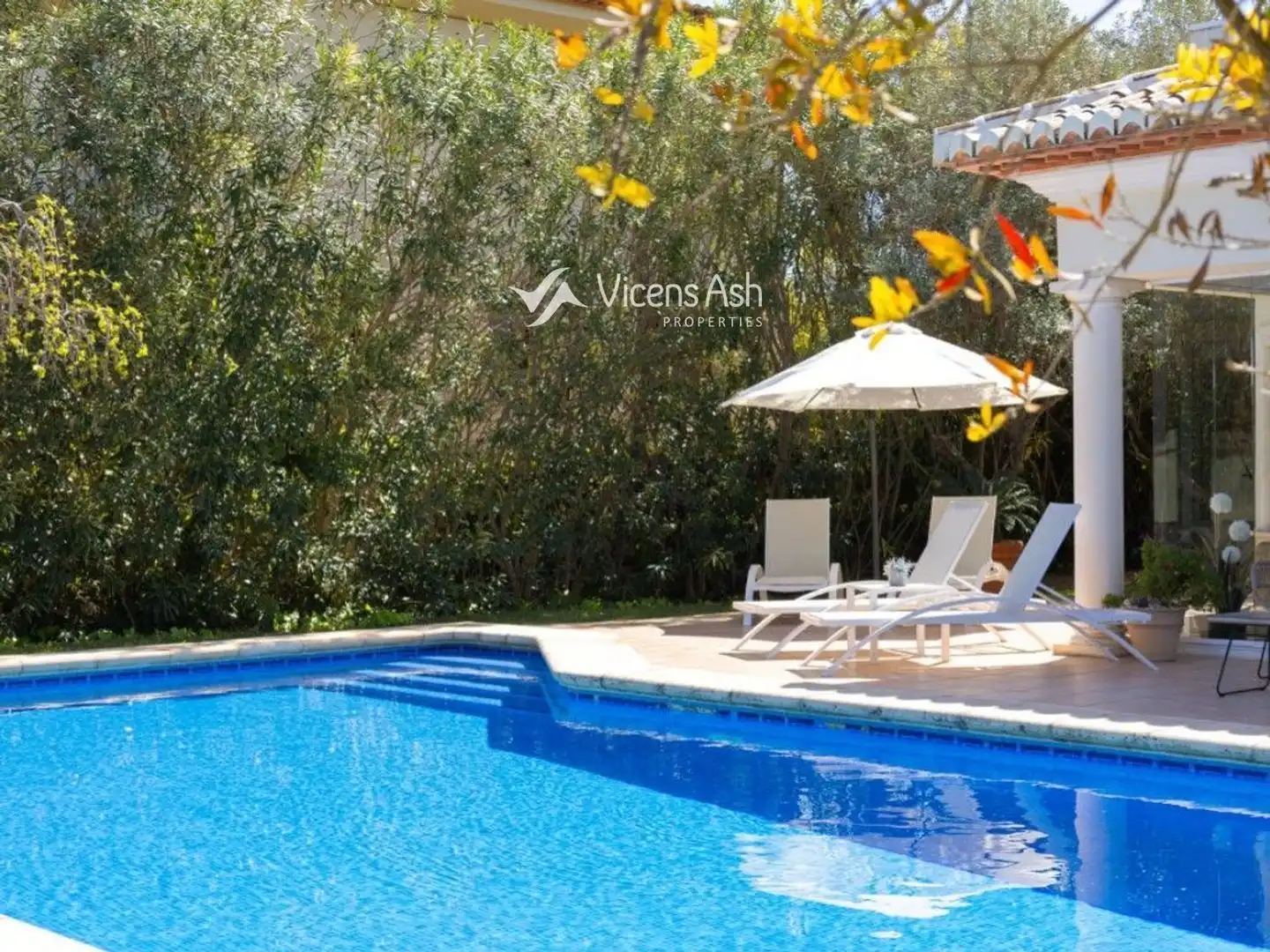Swimming pool of Houses for sale in Jávea / Xàbia  with Air Conditioner, Terrace and Swimming Pool