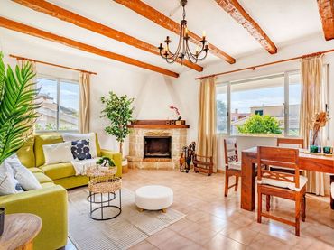 Chalet con piscina en venta en Son Ferrer