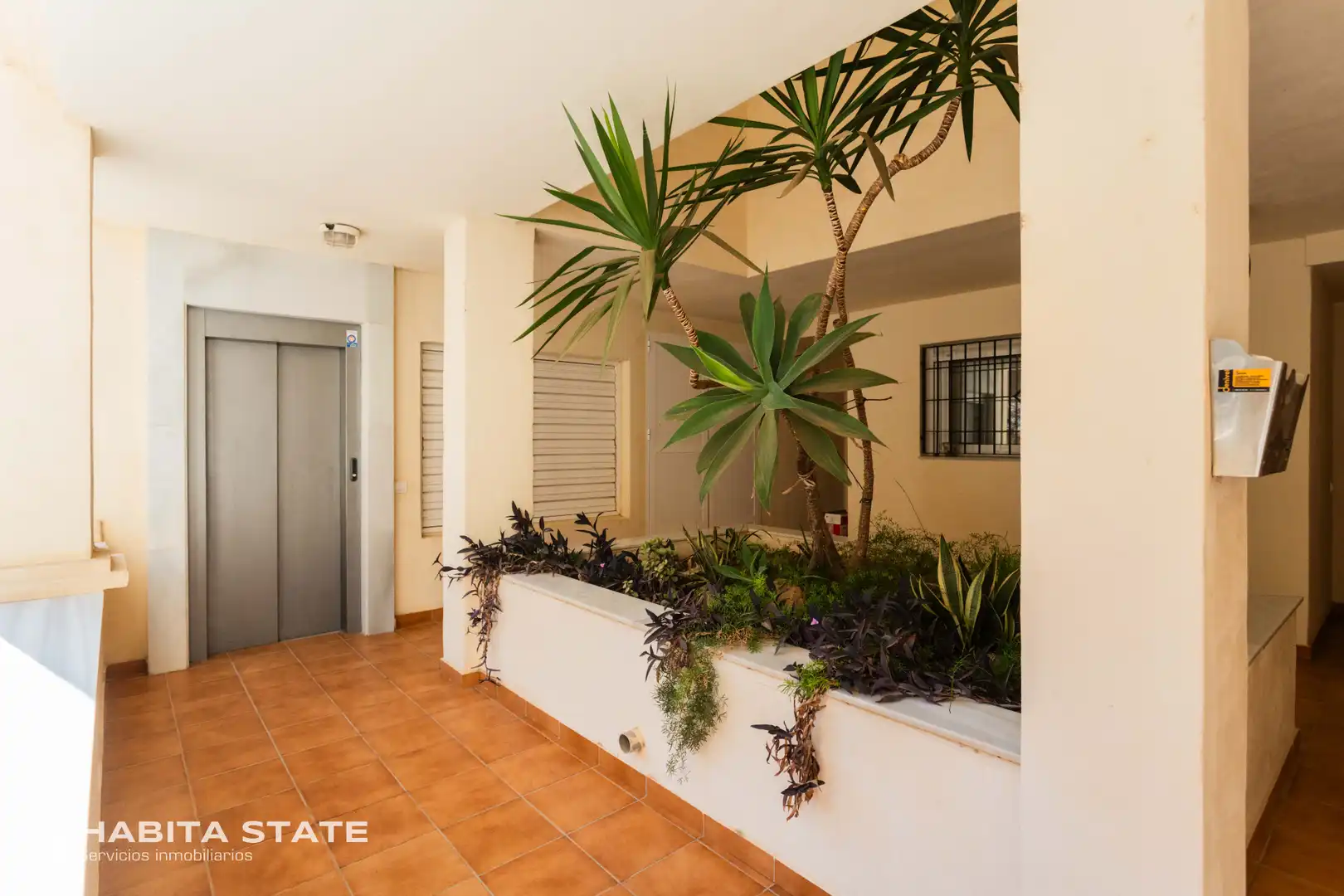 Apartamento en venta en El Ejido con Terraza, Amueblado y Horno