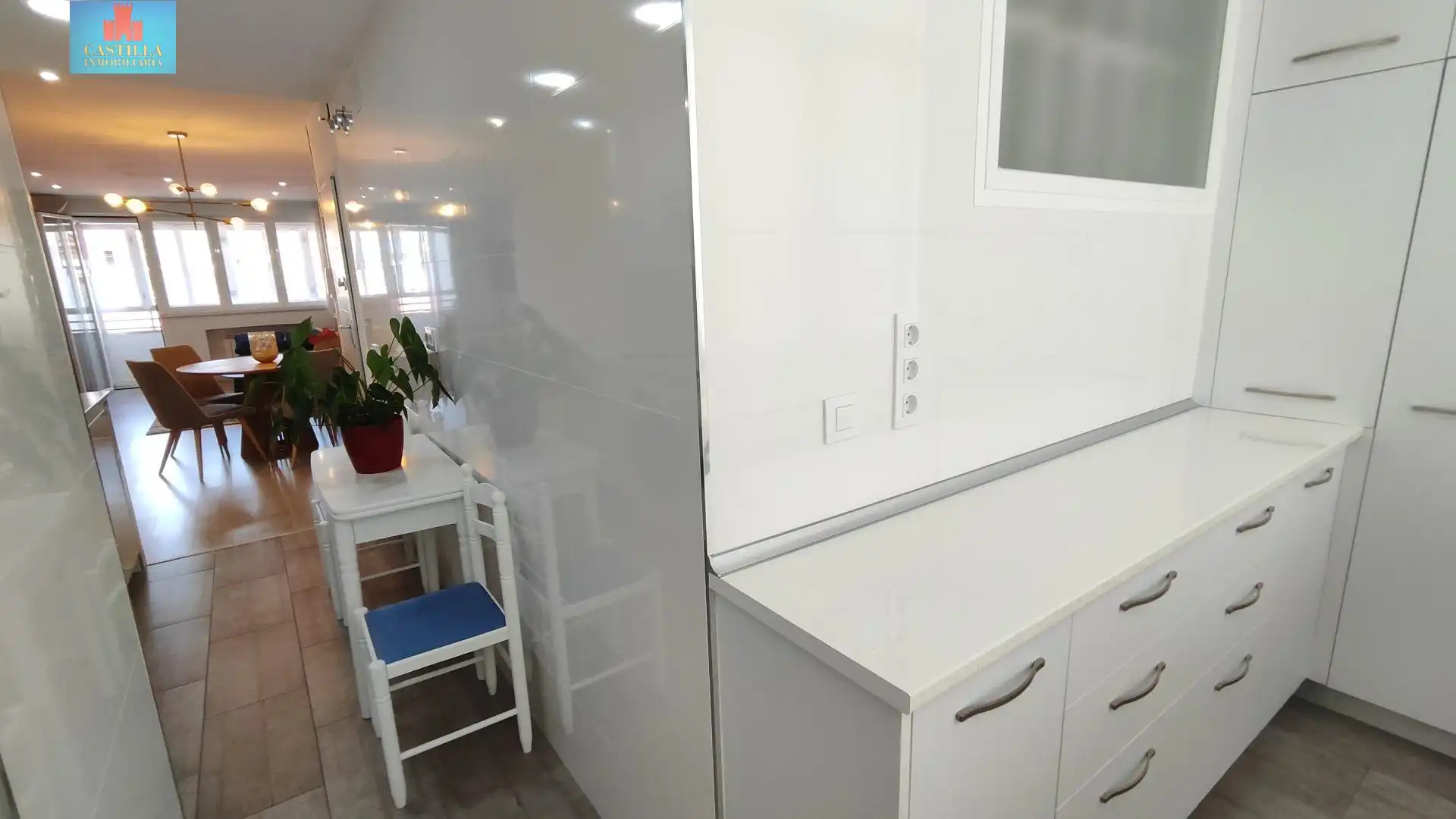 Cocina de Piso en venta en Ávila con Calefacción, Jardín privado y Terraza