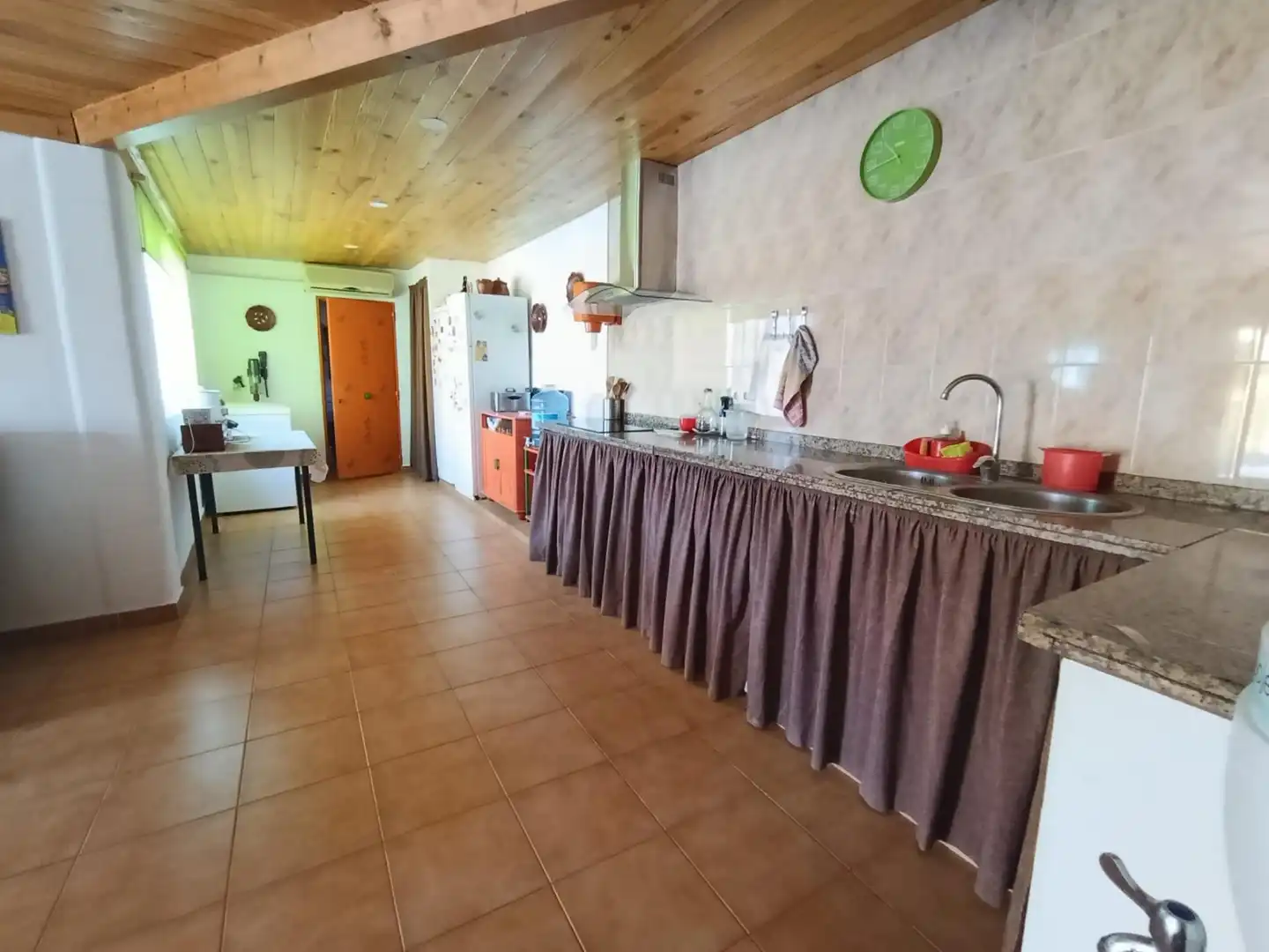 Cocina de Casa o chalet en venta en Chiclana de la Frontera con Jardín privado, Terraza y Piscina