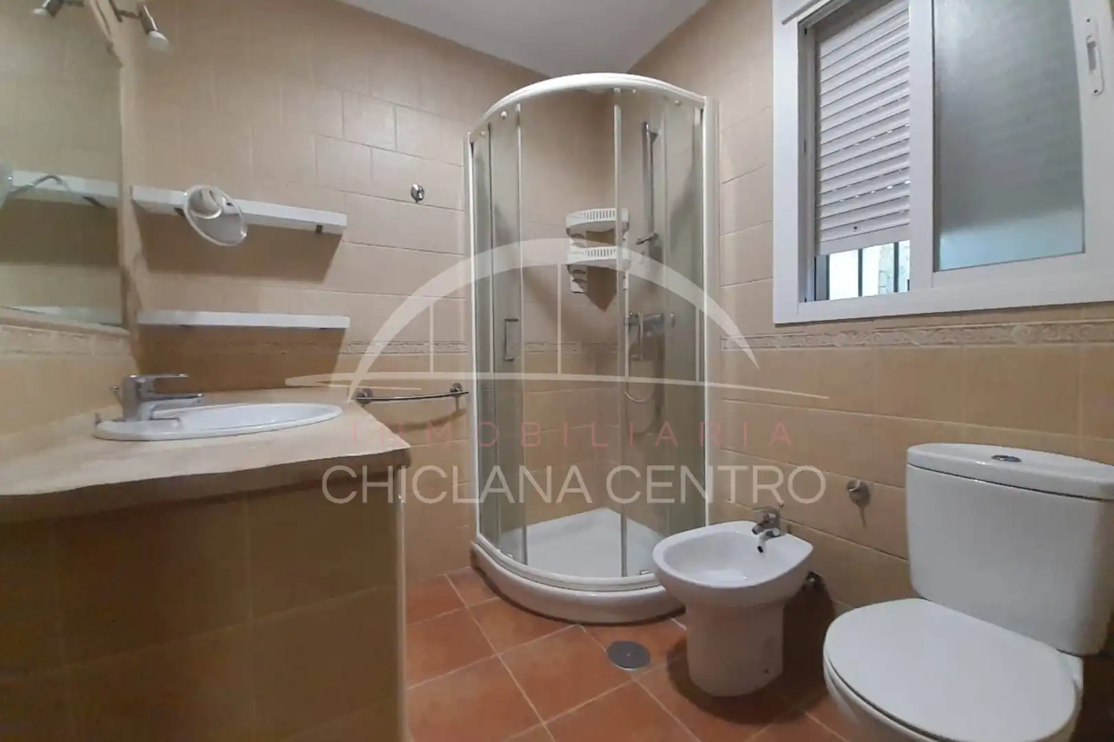 Bany de Casa o xalet en venda en Chiclana de la Frontera amb Jardí privat, Traster i Piscina