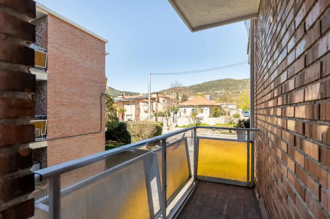 Terrassa de Pis en venda en Hoyo de Manzanares amb Calefacció, Terrassa i Piscina comunitària