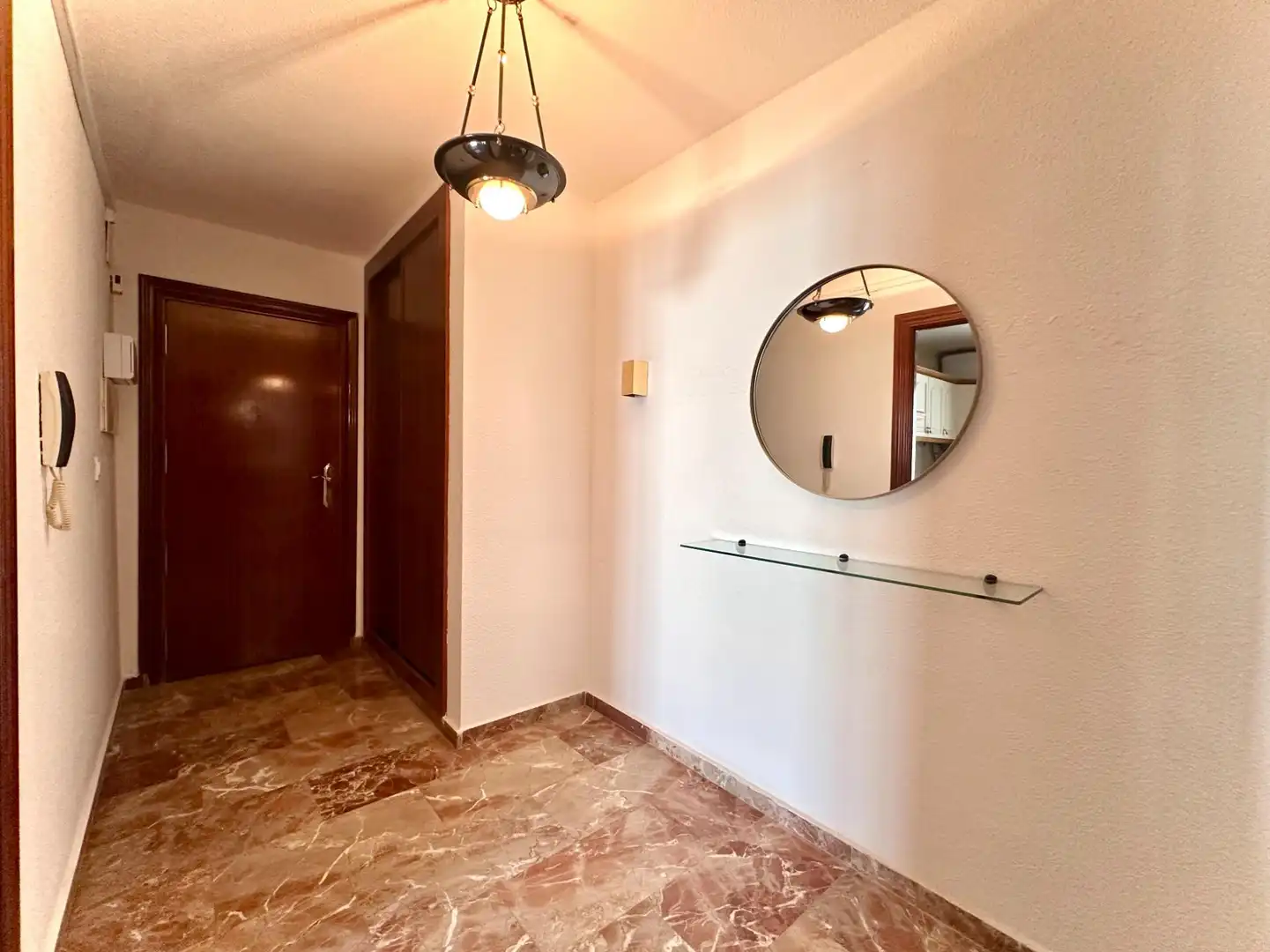 Flat for rent in Granada  with Air Conditioner, Heating and Terrace