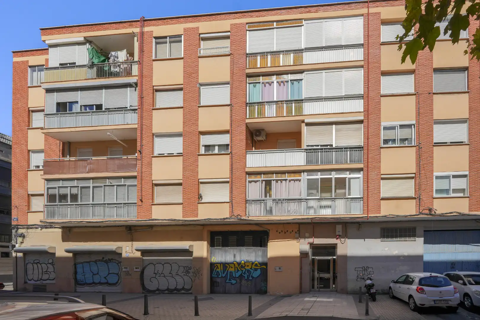 Vista exterior de Pis en venda en Valladolid amb Calefacció, Terrassa i Forn