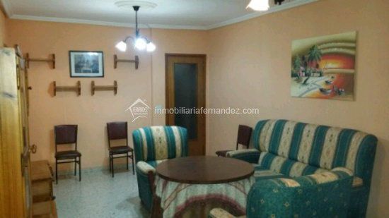 Sala d'estar de Pis de lloguer en Cáceres Capital amb Terrassa