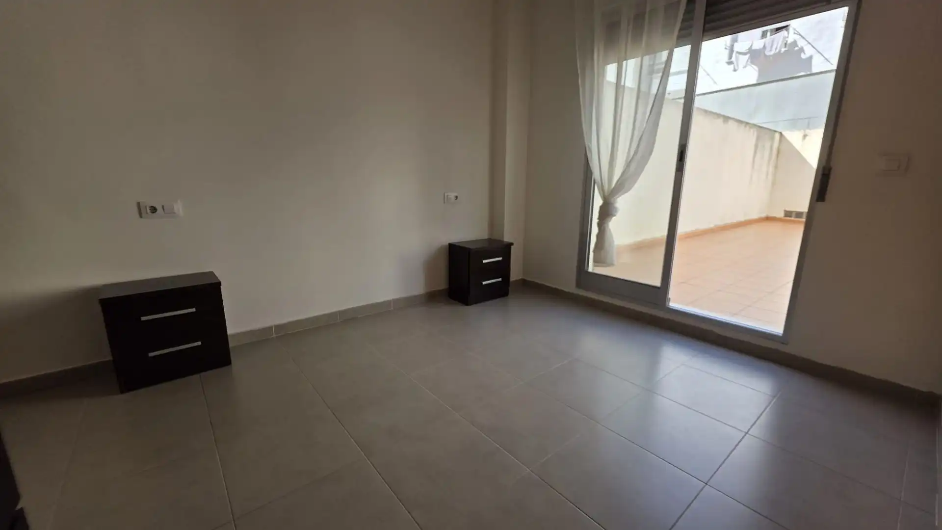 Dormitori de Pis en venda en Gandia amb Aire condicionat, Calefacció i Terrassa