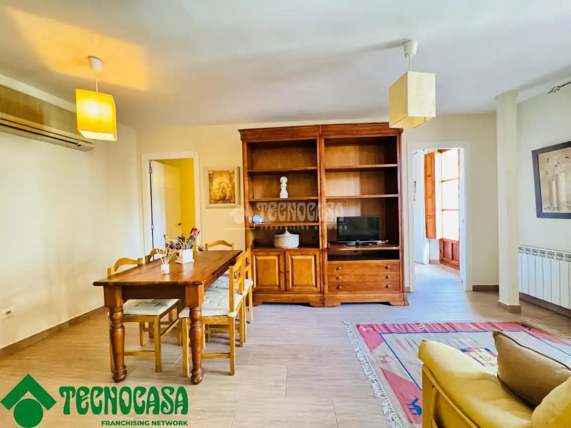 Living room of Flat for sale in Toledo  with Air Conditioner, Heating and Balcony