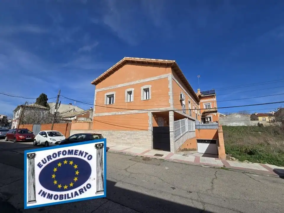 Casa o xalet en venda a Villaluenga de la Sagra