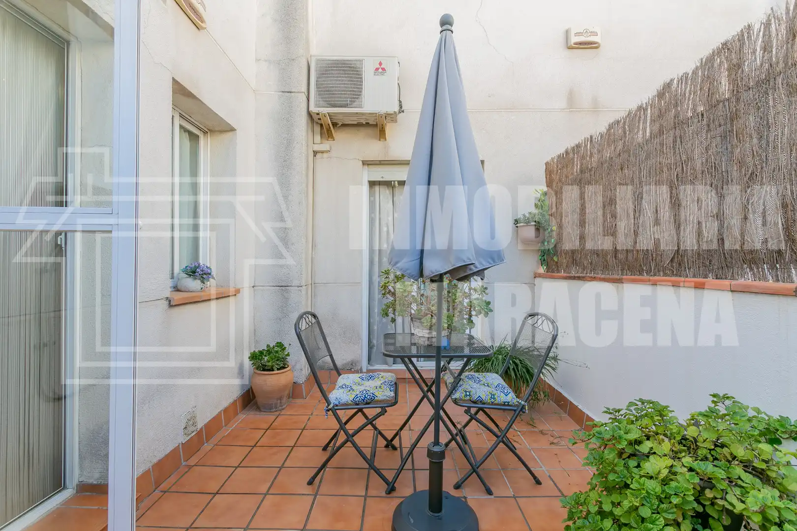 Terrace of Houses for sale in Granada  with Air Conditioner, Heating and Parquet flooring